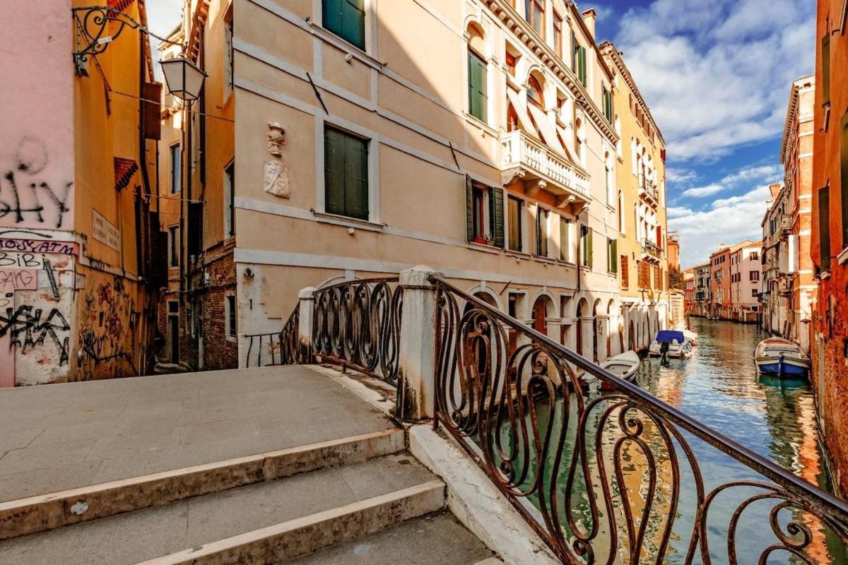 View In Venice! Charming With Private Roof Terrace Apartment
