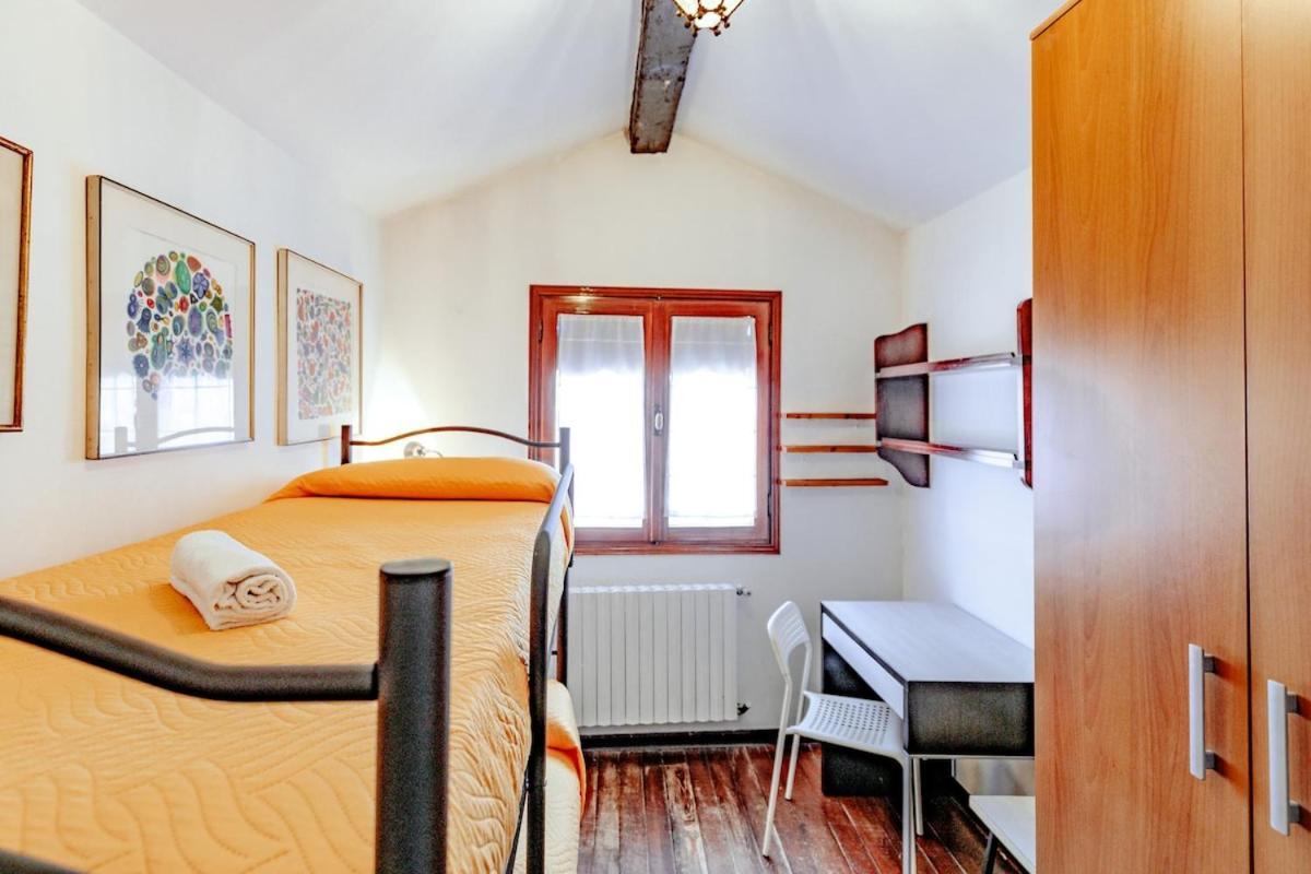 View In Venice! Charming With Private Roof Terrace Apartment Venice